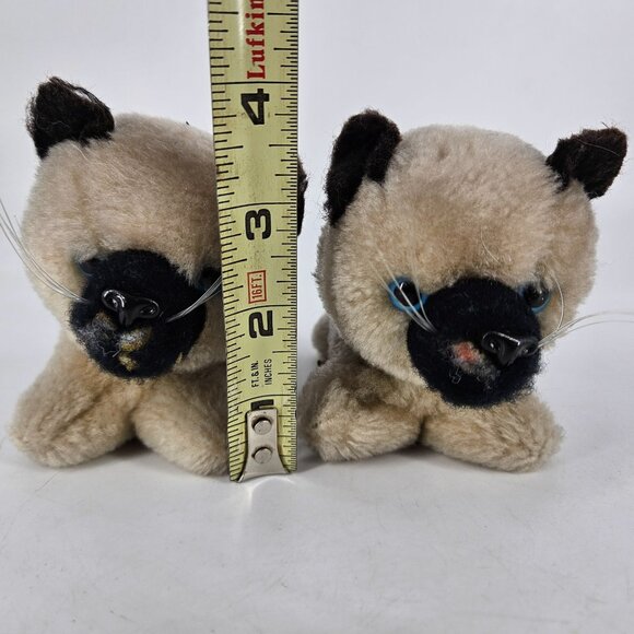Vintage 1980s R Dakin Stuffed Plush Animal Siamese Mom Cat Laying Kitten Baby - Picture 13 of 15